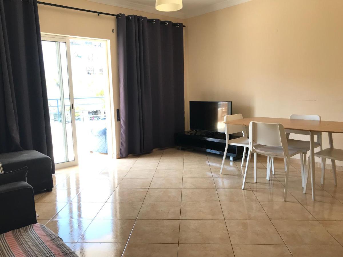Rei Apartment Quarteira Bagian luar foto