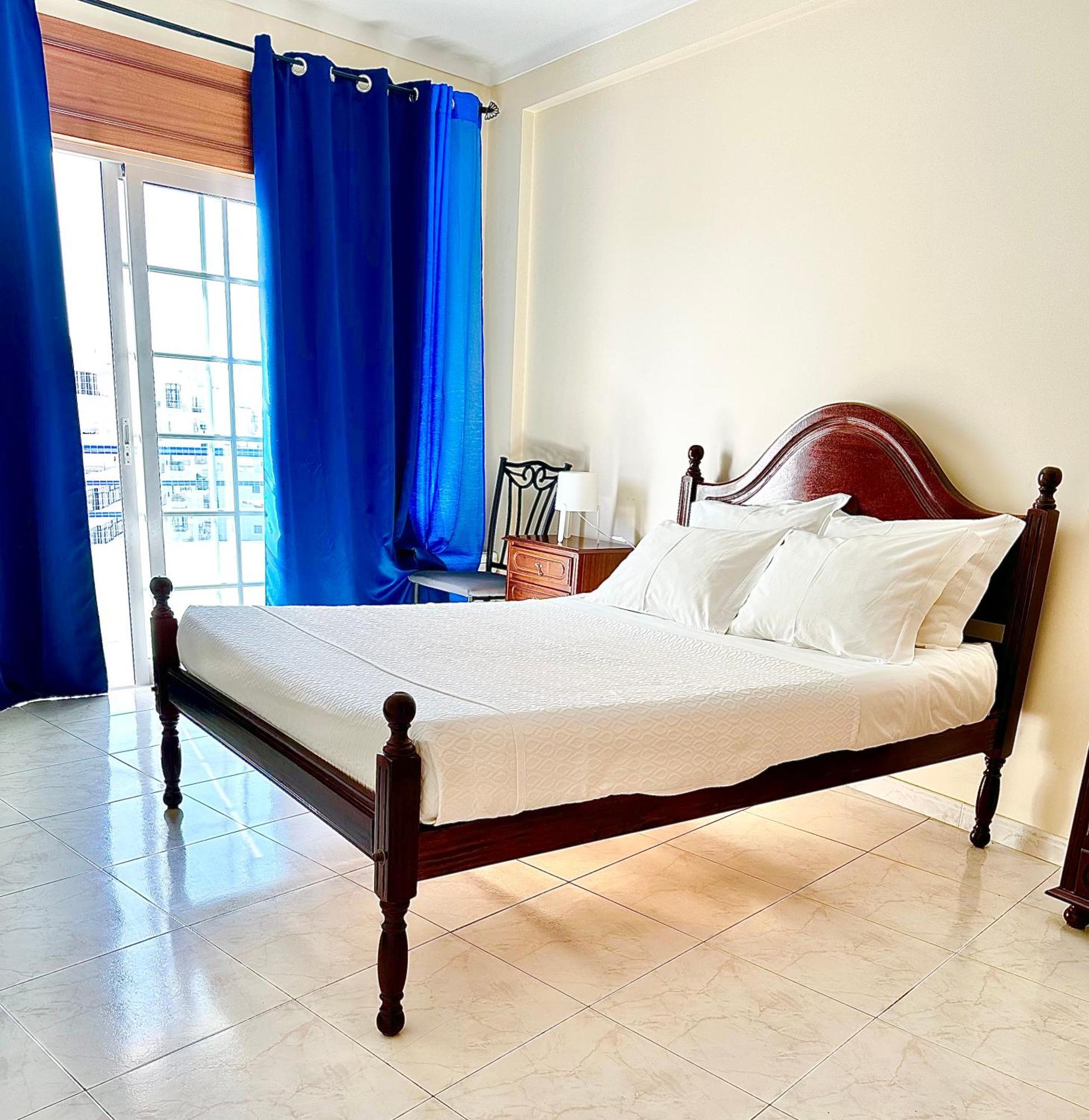 Rei Apartment Quarteira Bagian luar foto